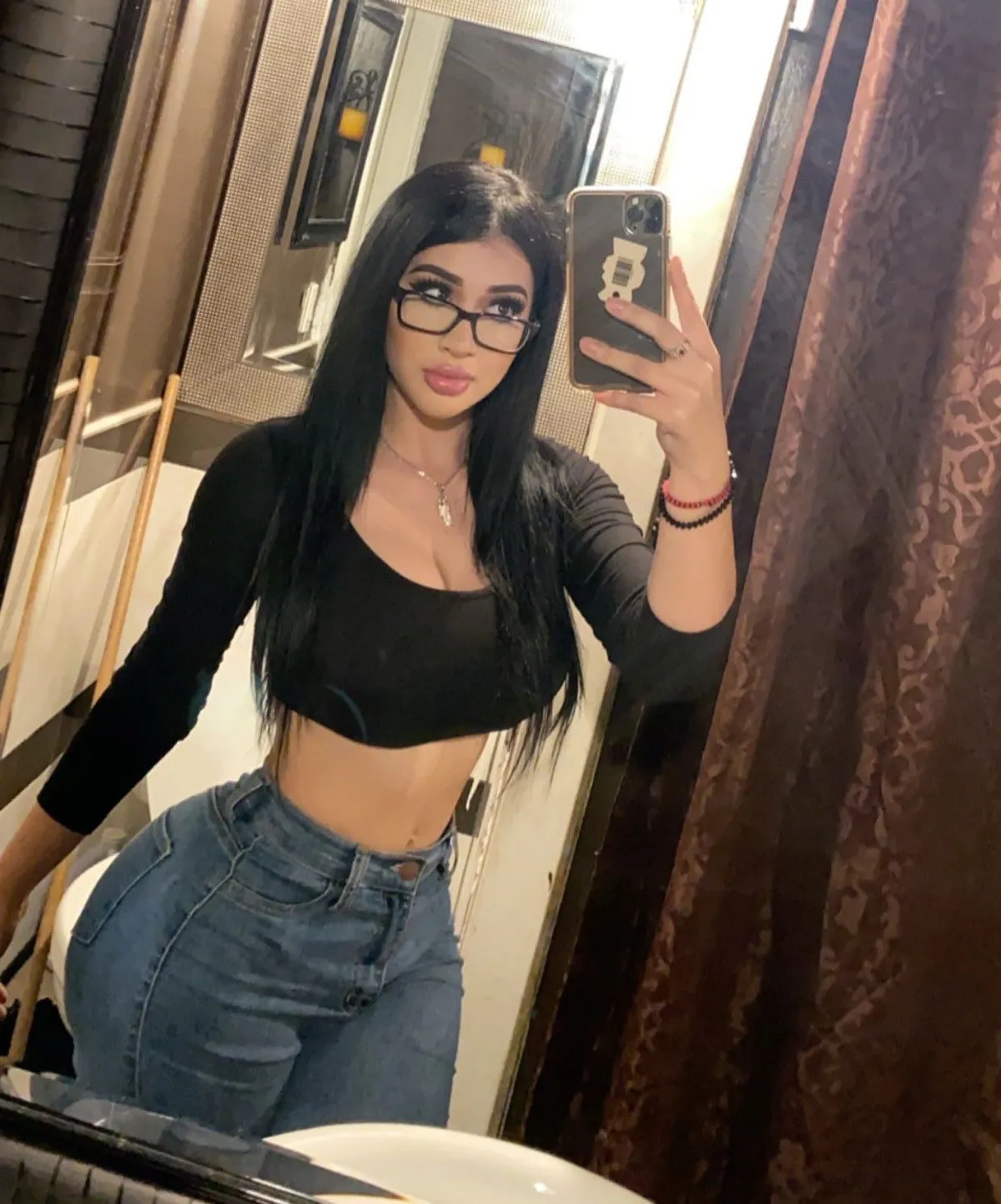 Successful OnlyFans girl showcasing color coordination in outfits